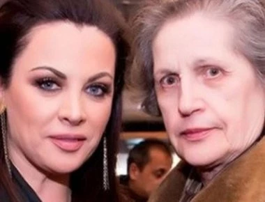 Η συγκλονιστική εξομολόγηση της Νένας Χρονοπούλου:«'Εχασα την μάνα μου μέσα από τα χέρια μου σε 24 μέρες»